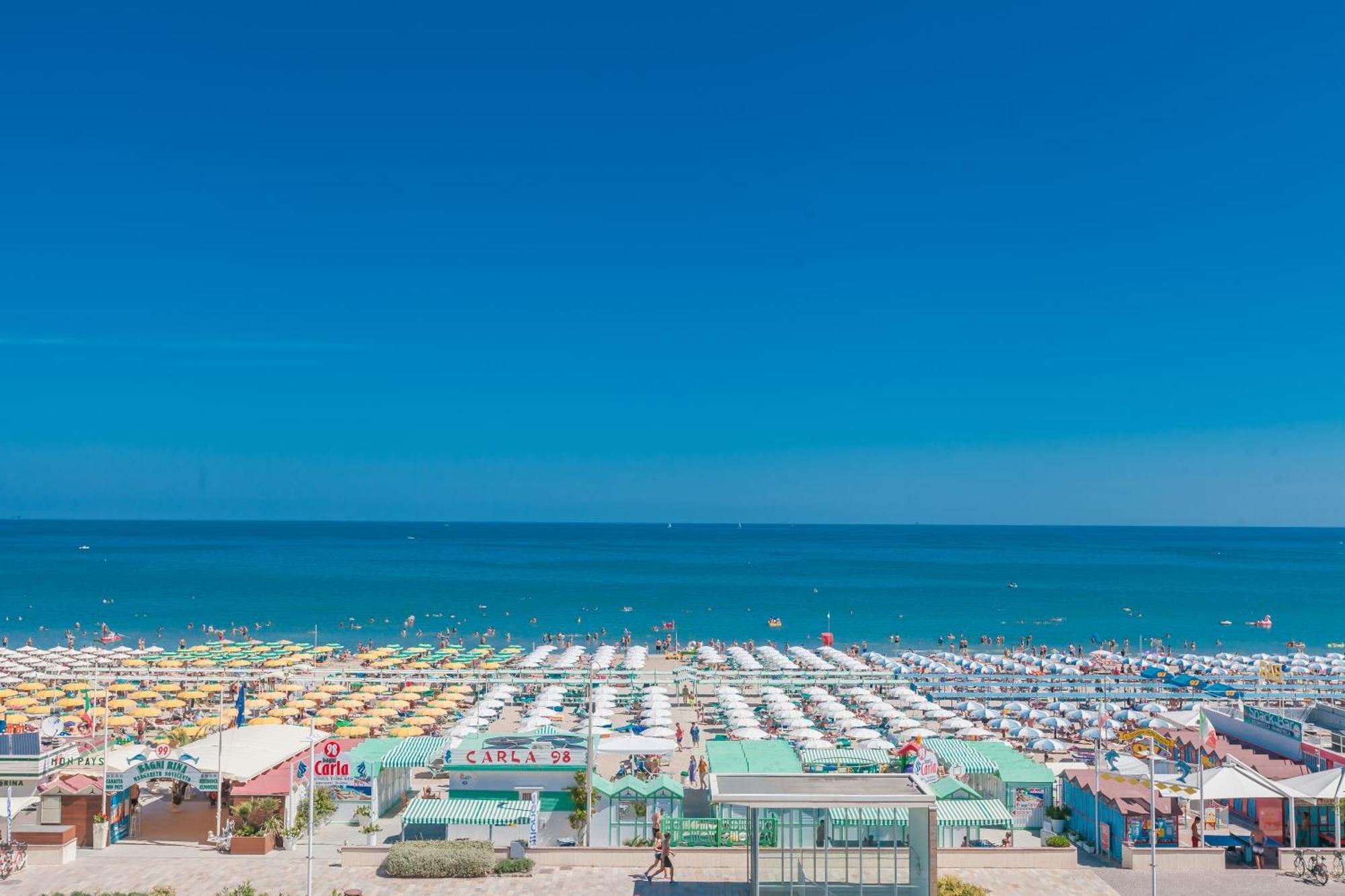 Hotel Patrizia Riccione Exterior photo
