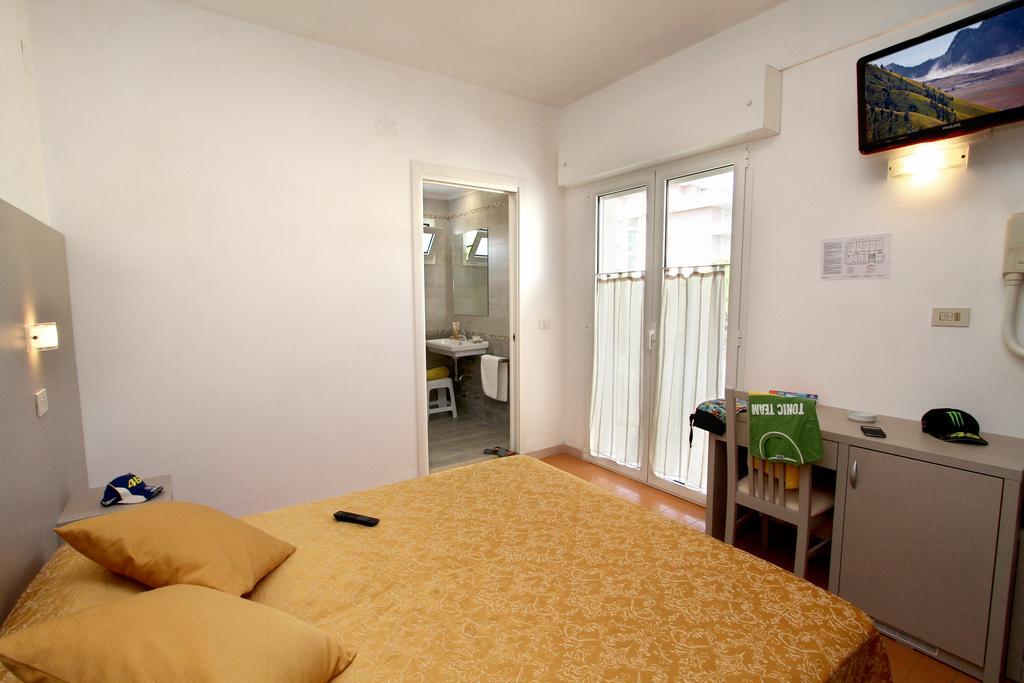 Hotel Patrizia Riccione Exterior photo