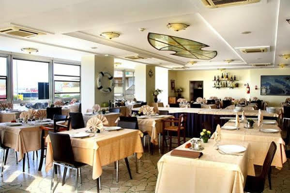 Hotel Patrizia Riccione Exterior photo